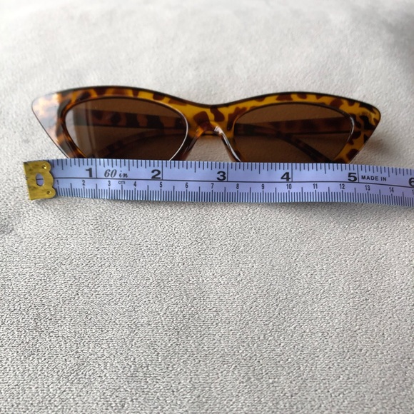 Tortoiseshell Cat Eye Sunglasses ~ Brown Lens ~ Brand New! - Picture 7 of 9